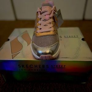 Metallic Sketchers